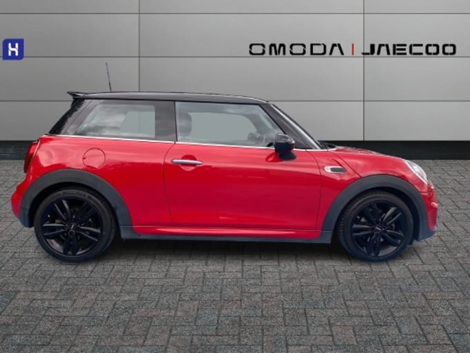 2018 Mini Hatch