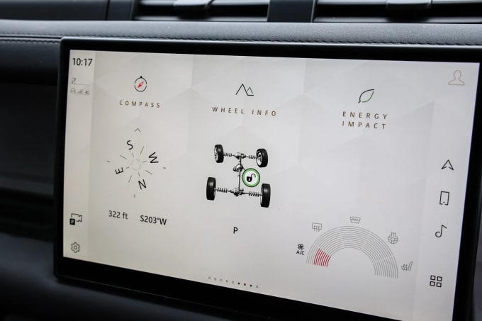 2025 Land Rover Defender