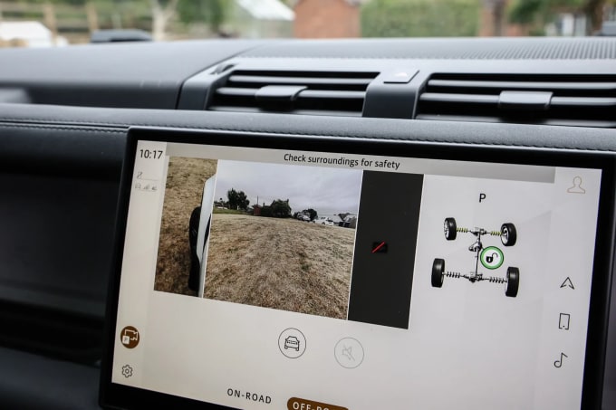 2025 Land Rover Defender