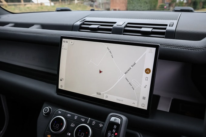 2025 Land Rover Defender