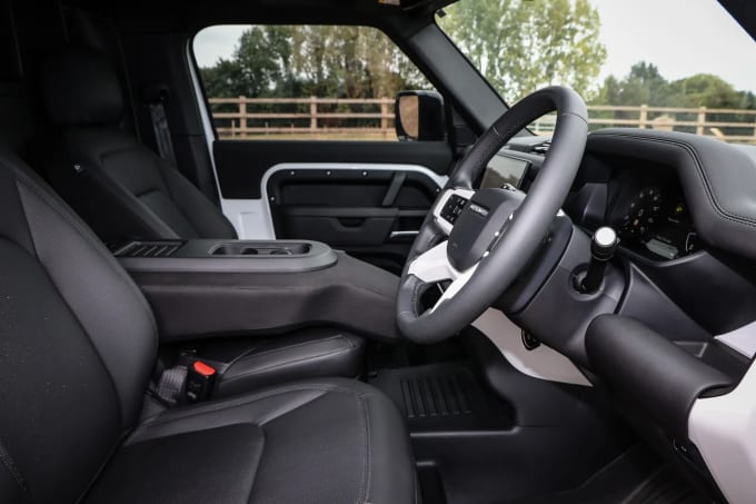 2025 Land Rover Defender