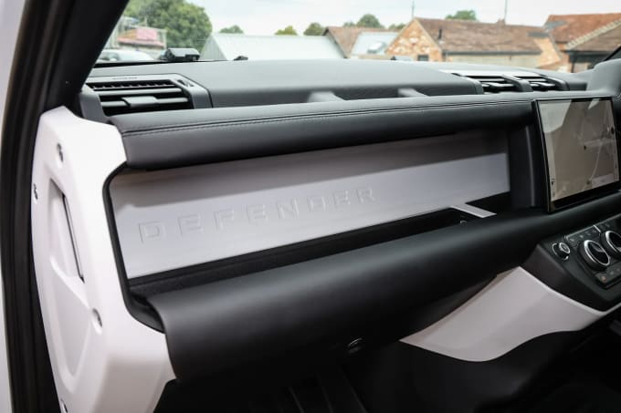 2025 Land Rover Defender