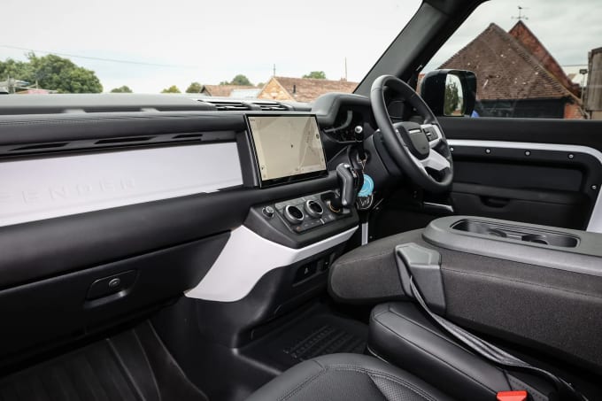2025 Land Rover Defender