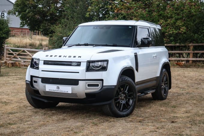 2025 Land Rover Defender