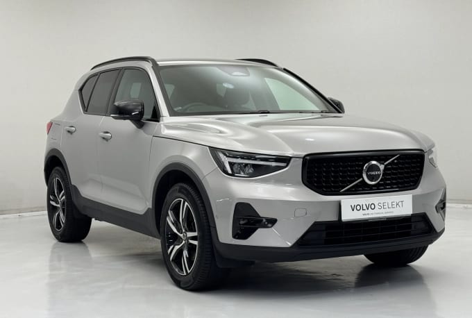 2023 Volvo Xc40