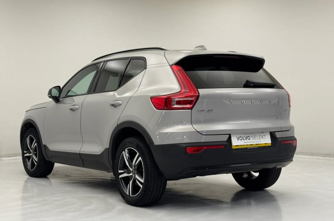 2023 Volvo Xc40