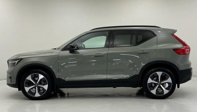 2023 Volvo Xc40