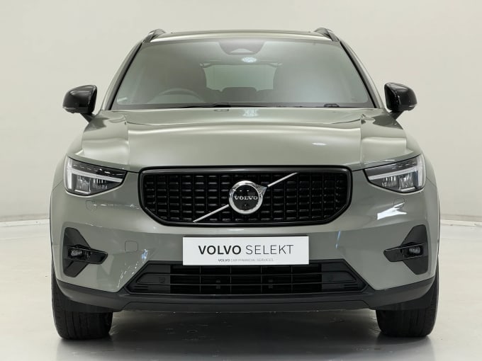 2023 Volvo Xc40