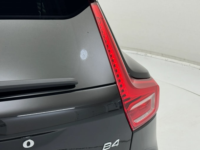 2023 Volvo Xc40