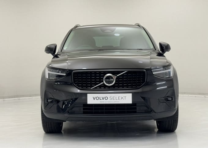 2024 Volvo Xc40