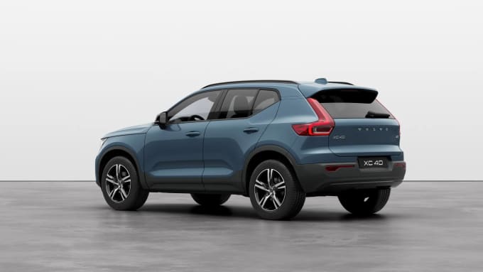 2024 Volvo Xc40