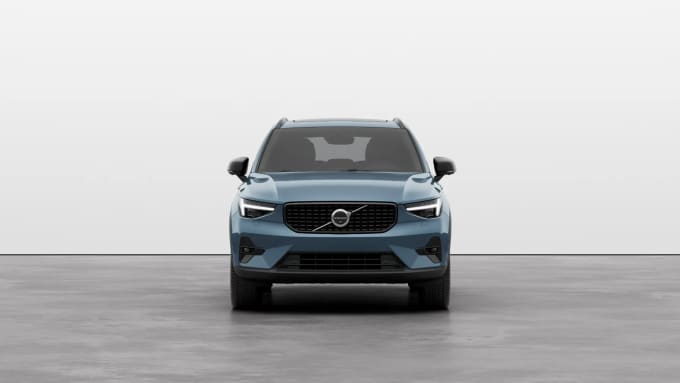 2024 Volvo Xc40