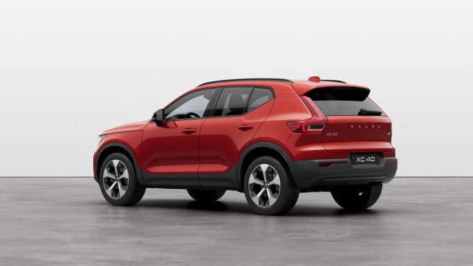 2024 Volvo Xc40