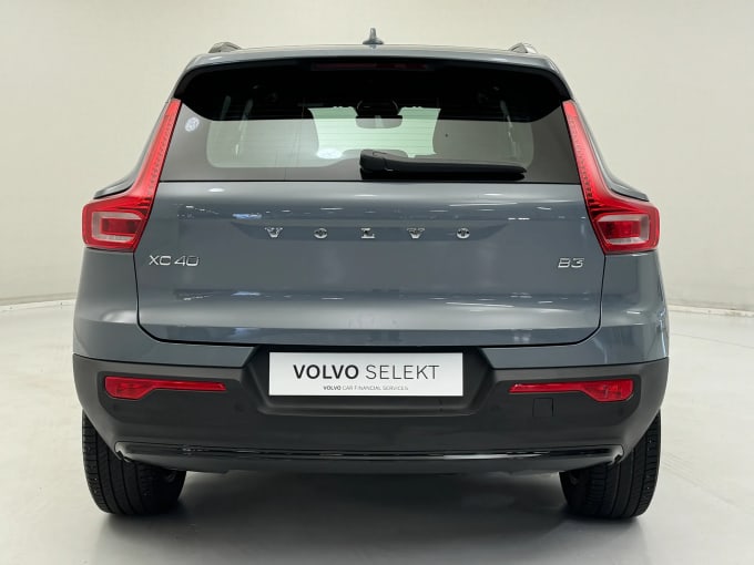 2023 Volvo Xc40