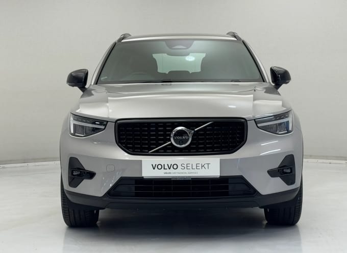 2023 Volvo Xc40