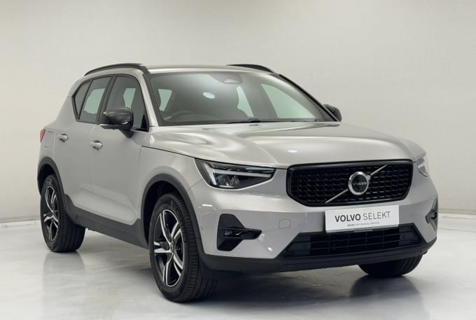 2023 Volvo Xc40