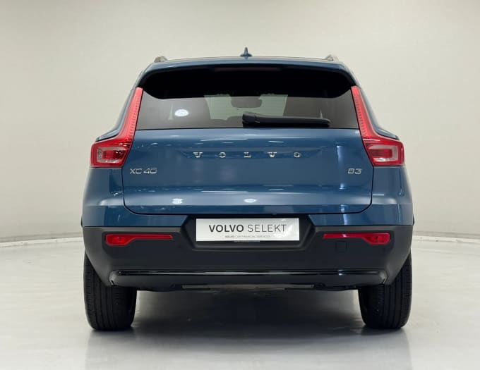 2024 Volvo Xc40