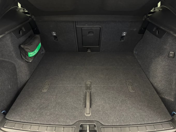 2024 Volvo Xc40