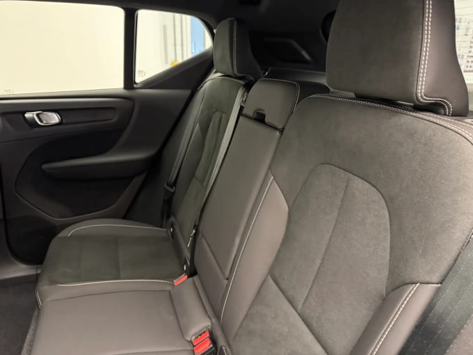 2024 Volvo Xc40