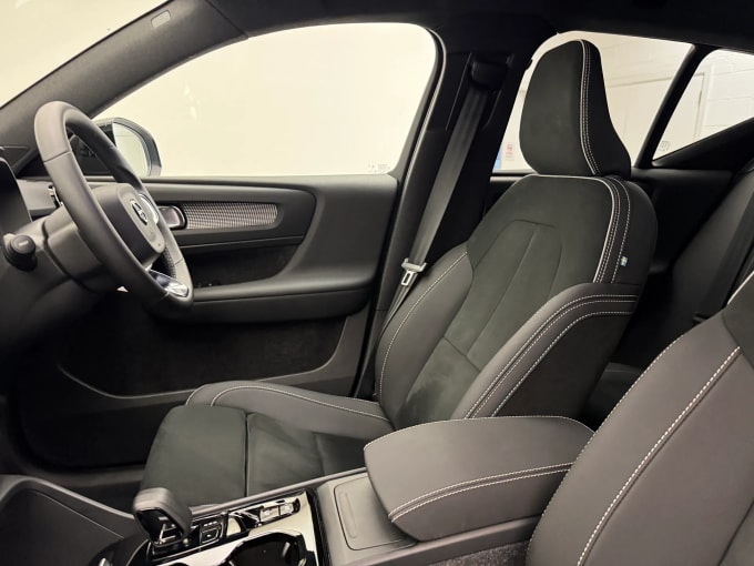 2024 Volvo Xc40