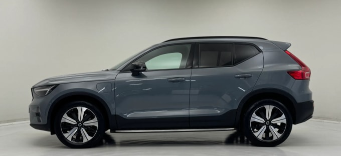 2022 Volvo Xc40