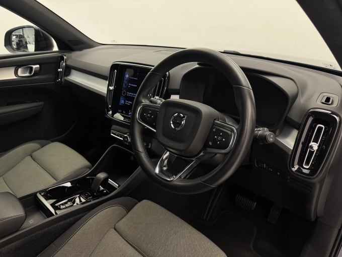 2022 Volvo Xc40