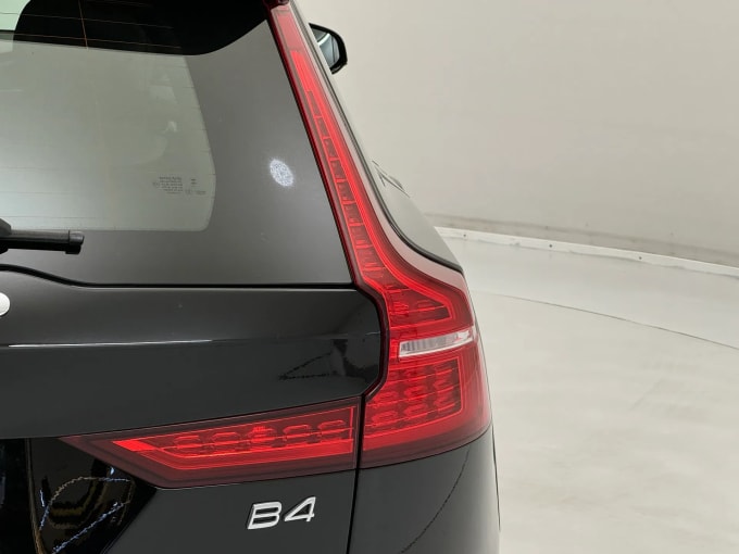 2023 Volvo V60