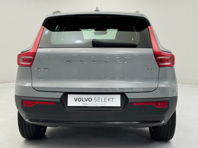 2023 Volvo Xc40