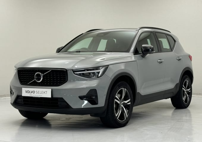 2023 Volvo Xc40