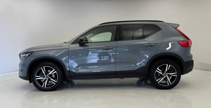 2023 Volvo Xc40