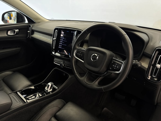 2023 Volvo Xc40