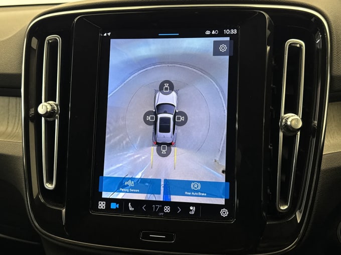 2023 Volvo Xc40