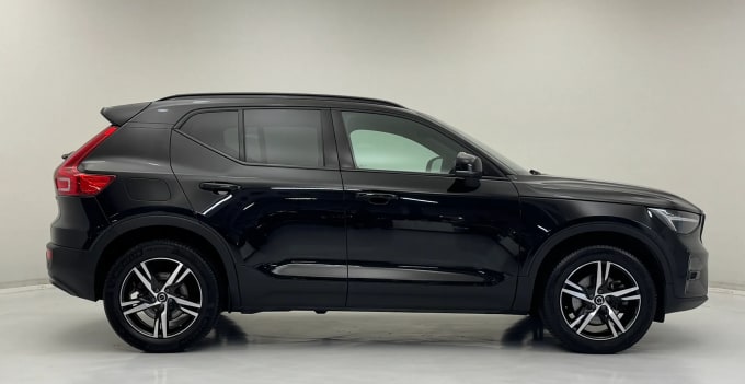 2023 Volvo Xc40