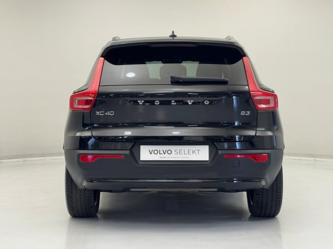 2023 Volvo Xc40