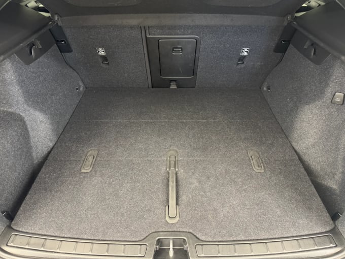 2023 Volvo Xc40