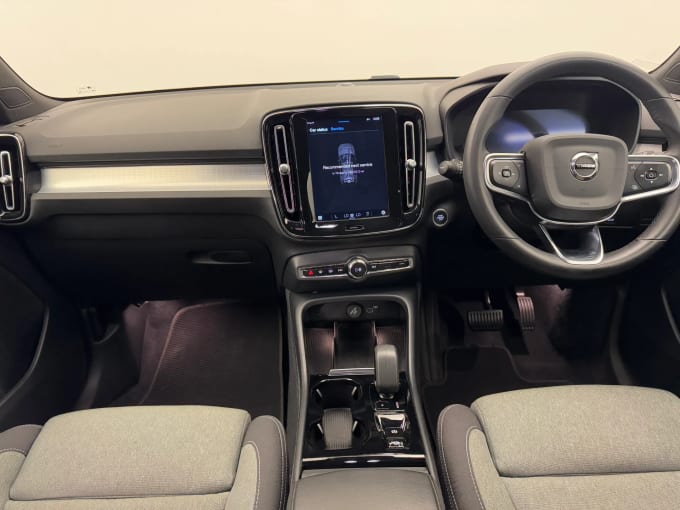 2023 Volvo Xc40