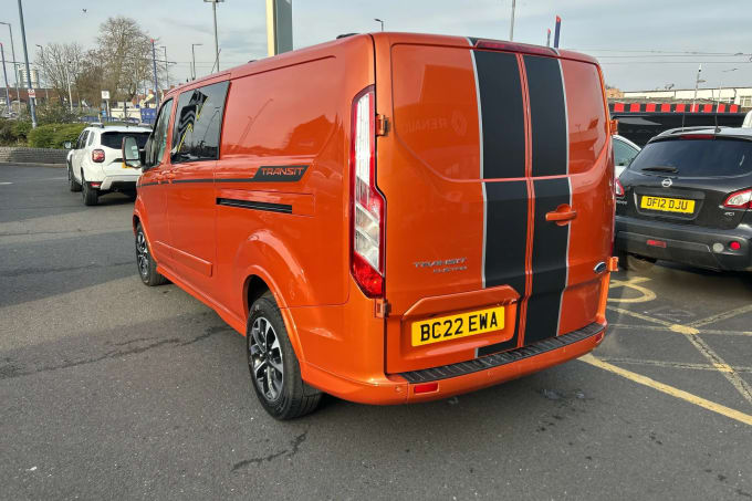 2022 Ford Transit Custom