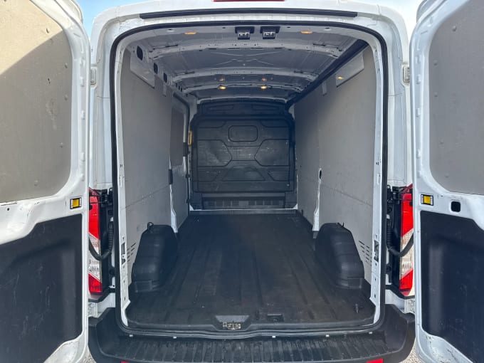 2022 Ford Transit