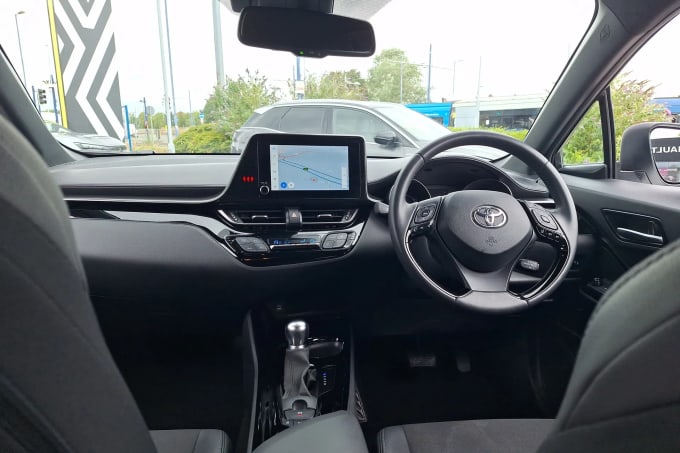 2022 Toyota C-hr