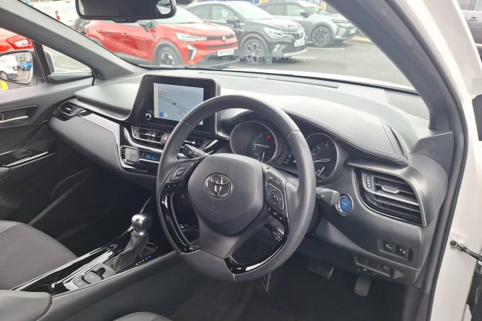 2022 Toyota C-hr