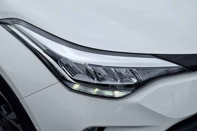 2022 Toyota C-hr