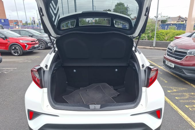 2022 Toyota C-hr