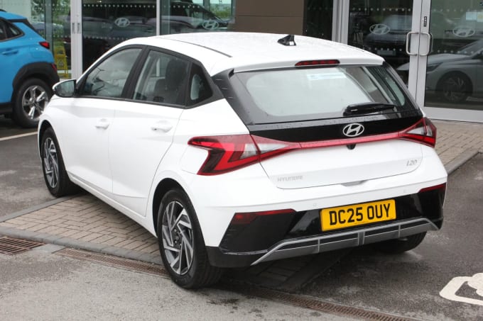 2025 Hyundai I20