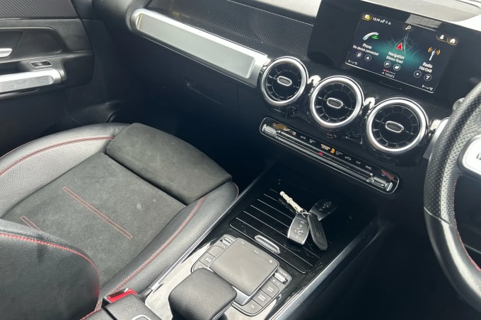 2022 Mercedes-benz Glb