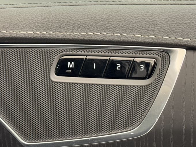 2020 Volvo Xc90