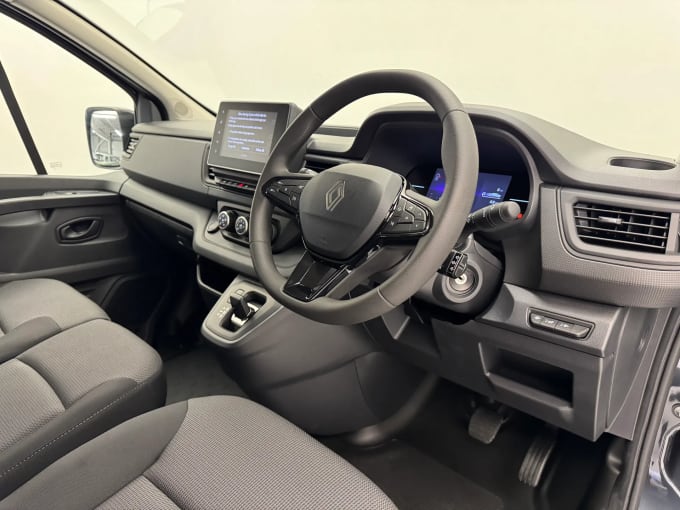 2025 Renault Trafic
