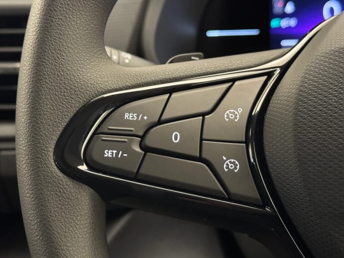 2025 Renault Trafic