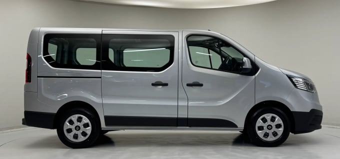 2025 Renault Trafic