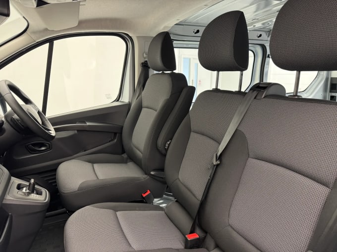 2025 Renault Trafic