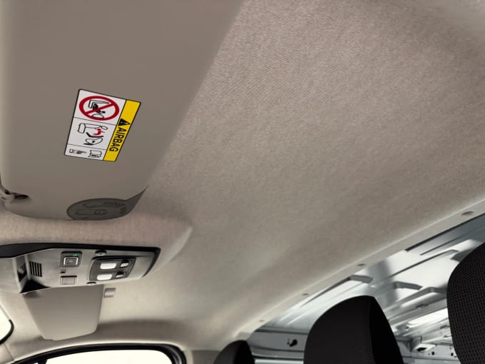 2025 Renault Trafic